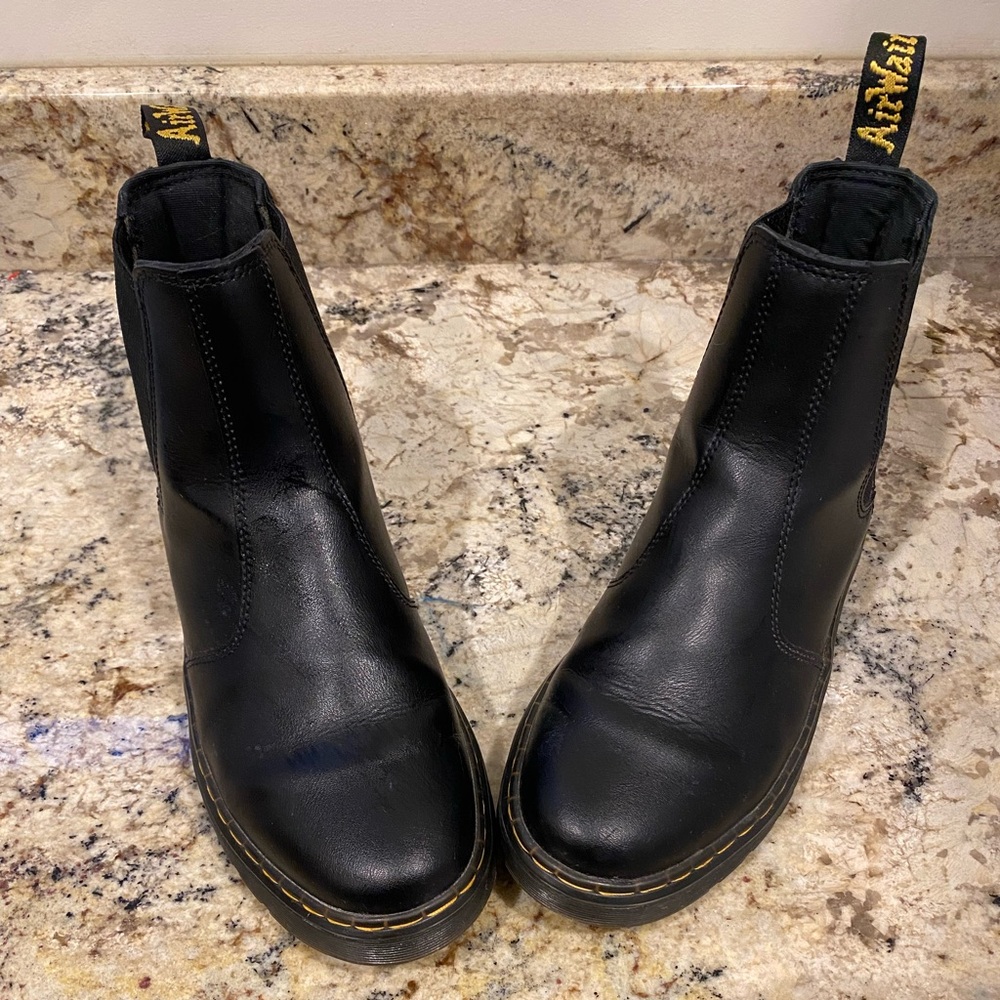 Size 8 doc marten boots